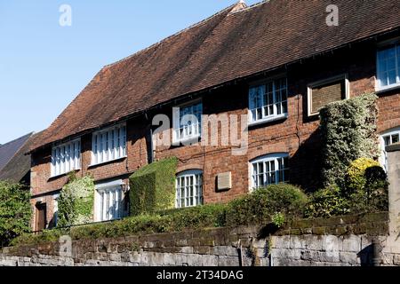 Castle Hill Almshouses, Warwick, Warwickshire, Angleterre, Royaume-Uni Banque D'Images