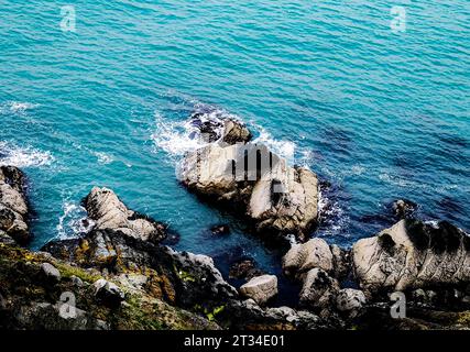 Greystones, Irlande, mai 2019 - promenade de Bray à Greystones Cliff. Un chemin menant au sommet de Bray Head. Une vue imprenable sur la mer d'Irlande. Banque D'Images