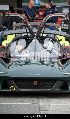 Misano , ITALIE - ott , 21 2013 : voiture de sport et supercar DALLARA STRADALE DANS Misano World circuit : marco Simoncelli Banque D'Images