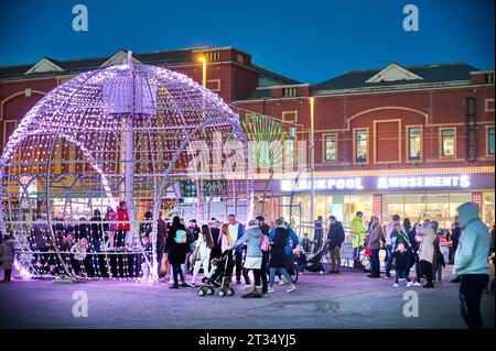 L'événement annuel Lightpool à Blackpool illuminaion. Dômes légers Banque D'Images