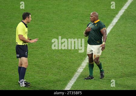 Saint Denis, France. 21 octobre 2023. MBONGENI MBONAMBI #2 de l'équipe Afrique du Sud a prononcé avec justesse des propos racistes lors de la demi-finale entre l'Angleterre et l'Afrique du Sud de la coupe du monde de Rugby 2023 crédit : Mickael Chavet/Alamy Live News Banque D'Images