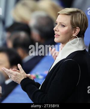 Saint Denis, France. 21 octobre 2023. La princesse Charlene Wittstock de Monaco assiste à la demi-finale entre l'Angleterre et l'Afrique du Sud de la coupe du monde de Rugby 2023 crédit : Mickael Chavet/Alamy Live News Banque D'Images