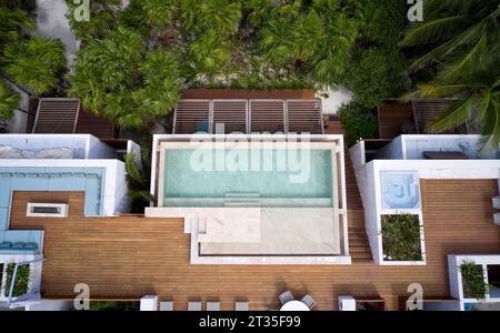 Vue drone. Maison de vacances Tulum - Casa Uh K aay, Tulum, Mexique. Architecte : Gantous Arquitectos, 2023. Banque D'Images