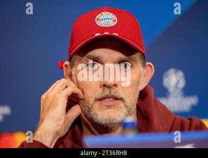 Istanbul, Turquie. 23 octobre 2023. L'entraîneur Thomas Tuchel du FC Bayern Munich participe à une conférence de presse. Le FC Bayern affrontera Galatasaray Istanbul en Ligue des Champions le 24 octobre 2023 à Istanbul. Crédit : Peter Kneffel/dpa/Alamy Live News Banque D'Images