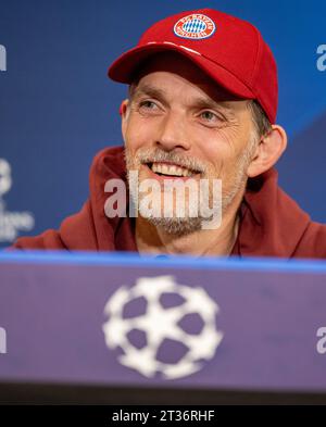 Istanbul, Turquie. 23 octobre 2023. L'entraîneur Thomas Tuchel du FC Bayern Munich participe à une conférence de presse. Le FC Bayern affrontera Galatasaray Istanbul en Ligue des Champions le 24 octobre 2023 à Istanbul. Crédit : Peter Kneffel/dpa/Alamy Live News Banque D'Images