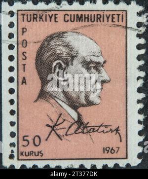 Kemal Atatuerk, 1881-1938, fondateur de la Turquie moderne et en a été le premier président 1923, 1938. Portrait sur timbre-poste turc Banque D'Images