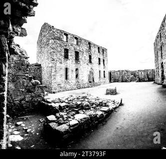 L'image est des ruines de la caserne militaire de Ruthven. Construit en 1721, pour surveiller les Highlands après l'échec du soulèvement jacobite de 1715 Banque D'Images