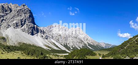 Doess Radond in Val Mora, Tschierv in Val Muestair, Engadine, Grisons, Suisse Banque D'Images