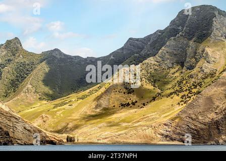 Paysage côtier à l'île Juan Fernandez ou Robinson Crusoe, Chili Banque D'Images