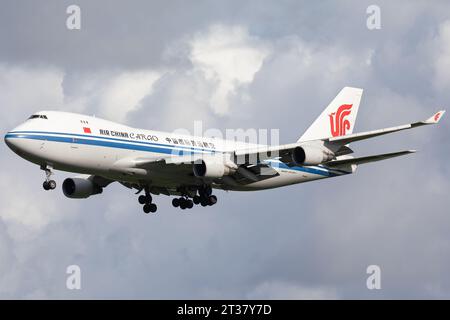 Un Boeing 747 d'Air China Cargo à l'aéroport Schiphol d'Amsterdam le mardi 8 août 2023. (Photo : Robert Smith | MI News) crédit : MI News & Sport / Alamy Live News Banque D'Images