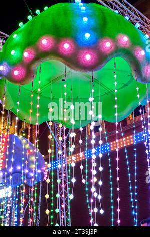 L'événement annuel Lightpool à Blackpool illuminaion. Installation interactive de méduses Medusea Banque D'Images