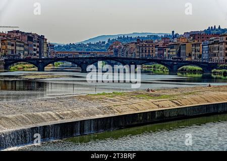 Arno à Florence, Italie Banque D'Images