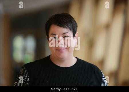 Édimbourg Écosse, Royaume-Uni 24 octobre 2023. Elena Whitham MSP au Parlement écossais. crédit sst/alamy live news Banque D'Images