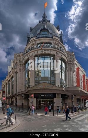 Grand magasin, le BHV Marais, 52 rue de Rivoli, Paris, France Banque D'Images