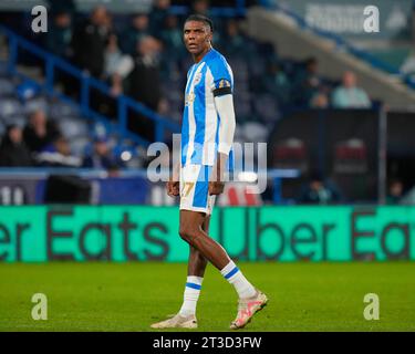 Huddersfield, Royaume-Uni. 31 août 2023. Kyle Hudlin #27 de Huddersfield Town pendant le match de championnat de Sky Bet Huddersfield Town vs Cardiff City au John Smith's Stadium, Huddersfield, Royaume-Uni, le 24 octobre 2023 (photo de Steve Flynn/News Images) à Huddersfield, Royaume-Uni le 8/31/2023. (Photo Steve Flynn/News Images/Sipa USA) crédit : SIPA USA/Alamy Live News Banque D'Images