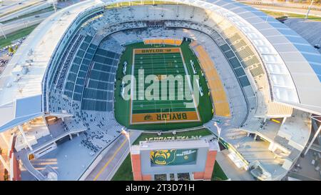 Waco, Texas - 22 septembre 2023 : stade McLane, stade de l'équipe de football des Bears de l'Université Baylor. Banque D'Images