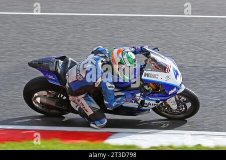 Jack Kennedy - Mar-train Racing Yamaha - pilote Yamaha 4 dans les 2023 British Superbikes à Brands Hatch en octobre 2023 Banque D'Images