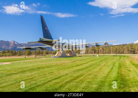 Bombardier B-52 avion sur l'affichage à l'United States Air Force Academy de Colorado Springs, Colorado. Banque D'Images