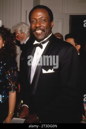 **PHOTO DE FICHIER** Richard Roundtree est décédé. Richard Roundtree 1991 crédit : Ralph Dominguez/MediaPunch Banque D'Images