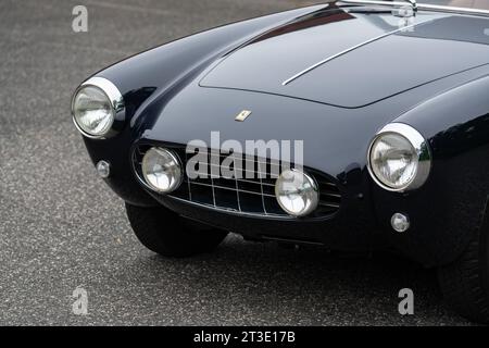 Vue de détail avant d'une Ferrari 250 GT coupé 1957 Banque D'Images