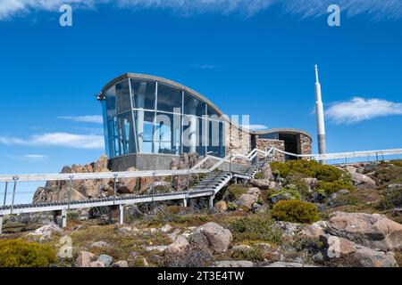 Le Pinnacle observation Shelter sur le Pinnacle du Mont Wellington en Tasmanie, Australie Banque D'Images