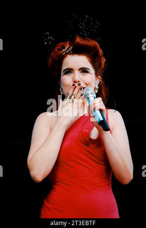 Paloma Faith, V2010, Hylands Park, Chelmsford, Essex, Royaume-Uni - 21 août 2010 Banque D'Images