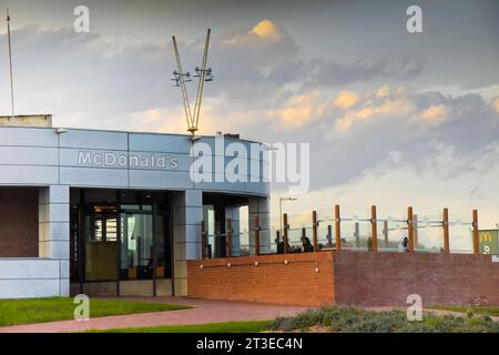 Restaurant McDonald's. Barcelone, Catalogne, Espagne. Banque D'Images