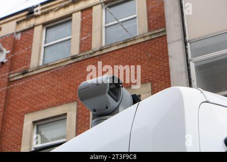 Chelmsford Essex, Royaume-Uni. 25 octobre 2023. La police d'Essex déploie la reconnaissance faciale en direct (LFR) à Chelmsford Essex UK Credit : Ian Davidson/Alamy Live News Banque D'Images