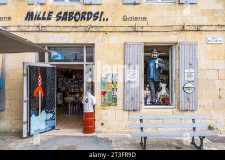 France, Charente Maritime, Ile de Ré, Saint Martin de Ré, librairie mille Sabords entièrement dédiée aux aventures de Tintin Banque D'Images