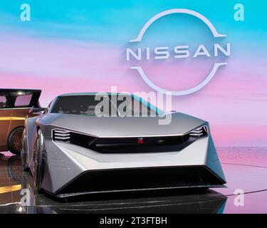 Tokyo, Japon. 25 octobre 2023. Nissan Hyper Force concept est exposé lors de la journée de presse du Japan Mobility Show 2023 à Tokyo, Japon, le mercredi 25 octobre 2023. Photo de Keizo Mori/UPI crédit : UPI/Alamy Live News Banque D'Images