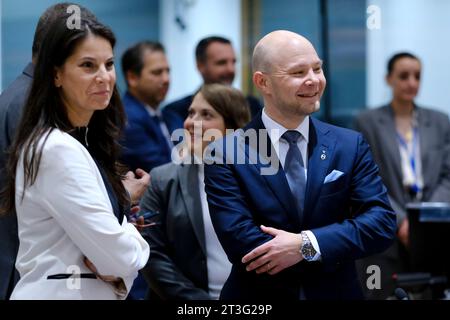 Bruxelles, Belgique. 25 octobre 2023. Petri Salminen, arrive au Sommet social tripartite à Bruxelles, Belgique, le 25 octobre 2023. Crédit : ALEXANDROS MICHAILIDIS/Alamy Live News Banque D'Images