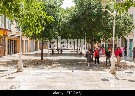 France, Var, Toulon, cours Lafayette Banque D'Images