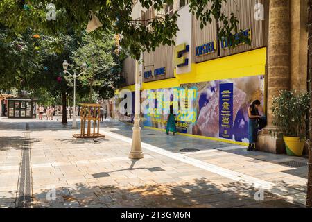 France, Var, Toulon, cours Lafayette Banque D'Images