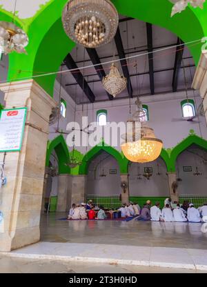 Madarsa musulmane à la mosquée pour l'éducation sous différents angles image est prise à Khwaja Gharib Nawaz Dargah Sharif à ajmer rajasthan inde le 19 202 août Banque D'Images