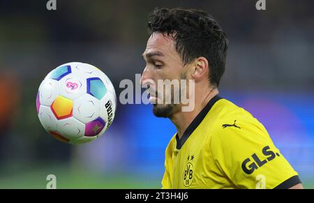 Firo : 20 octobre 2023 football, football, hommes 1e ligue, ERSTE iga 1e Bundesliga, saison 2023/2024 BVB Borussia Dortmund - SV SVW Werder Bremen 1:0 action individuelle, Mats Hummels, BVB Banque D'Images