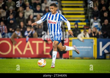 Odense, Danemark. 23e, octobre 2023. Charly Horneman (21) de l'OB vu lors du match 3F Superliga entre Odense BK et FC Midtjylland au nature Energy Park à Odense. (Crédit photo : Gonzales photo - Nicolai Bethelsen). Banque D'Images