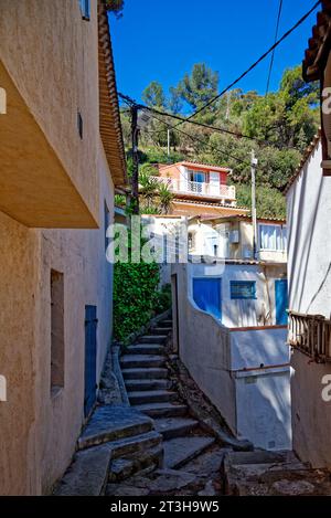 Série de paysages du bord de mer méditerranéen, sur la commune de Toulon (Var) dans le sud de la France. - lieu réservé et caché - conservé et caché Banque D'Images