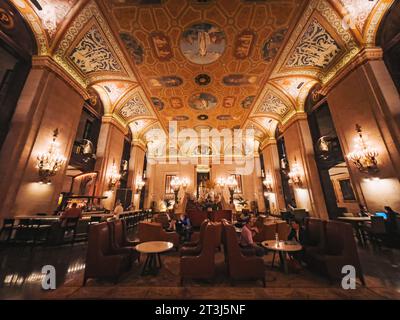 L'intérieur orné du Palmer House Hotel, Chicago. C'est le plus ancien hôtel exploité en continu en Amérique du Nord Banque D'Images