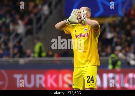 Milan, Italie. 24 octobre 2023. Italie, Milan, octobre 24 2023 : Alexander Schlager (Salzburg FC) donne des conseils en première mi-temps lors du match de football FC Inter vs Salzburg FC, UCL 2023-2024 - Matchday du Groupe D 3 (image de crédit : © Fabrizio Andrea Bertani/Pacific Press via ZUMA Press Wire) À USAGE ÉDITORIAL UNIQUEMENT! Non destiné à UN USAGE commercial ! Banque D'Images