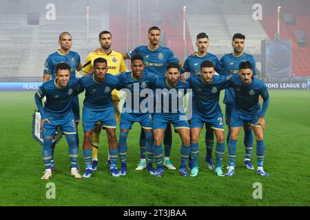 Anvers, Belgique. 25 octobre 2023. Les joueurs de Porto photographiés au début d'un match de football entre le Belge Royal Antwerp FC et le Portugais FC Porto, mercredi 25 octobre 2023 à Anvers, le troisième jour de la phase de groupes de la Ligue des Champions, dans le groupe H. BELGA PHOTO VIRGINIE LEFOUR Credit : Belga News Agency/Alamy Live News Banque D'Images