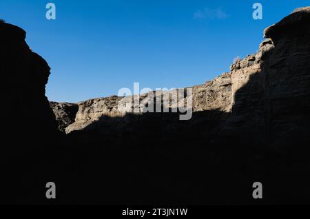 Le contraste clair et sombre de Yadan Landform Banque D'Images