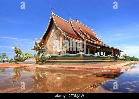 Attraction publique Sirindhorn Wararam Phu Prao Temple (Wat Phu Prao) dans la province d'Ubon Ratchathani, Thaïlande Banque D'Images