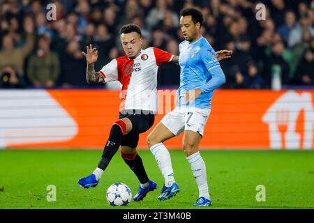 ROTTERDAM, PAYS-BAS - OCTOBRE 25 : Quilindschy Hartman (Feyenoord Rotterdam) et Felipe Anderson (SS Lazio) lors du Groupe E - Ligue des champions de l'UEFA Banque D'Images