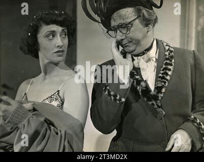 L'acteur danois Christian Arhoff et l'actrice Vera Gebuhr dans le film Lyn-Fotografen, Danemark 1950 Banque D'Images