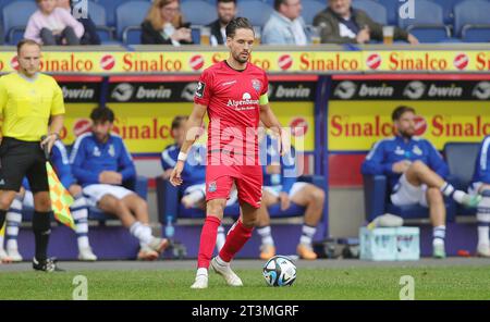 Duisbug, Deutschland. 07 octobre 2023. Firo : 07.10.2023 football : football : 10e journée 3e BUNDESLIGA, saison 2023/2024, 23/24 MSV Duisburg - Spielvereinigung Unterhaching, SpVgg Unterhaching 1:0 Josef Welzmuller, action individuelle crédit : dpa/Alamy Live News Banque D'Images