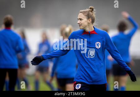 Zeist, pays-Bas. 26 octobre 2023. Vivianne Miedema lors de l'entraînement de l'équipe néerlandaise en préparation du match en Ligue des Nations contre l'Écosse. Les Néerlandais doivent gagner le groupe pour se qualifier pour les Jeux Olympiques de Paris 2024. ANP KOEN VAN WEEL/Alamy Live News Banque D'Images