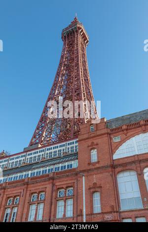 Tour Blackpool vue d'en bas Banque D'Images