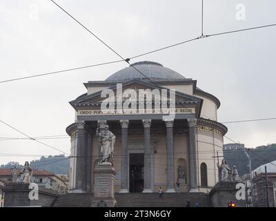 TURIN, ITALIE - 06 OCTOBRE 2023 : Église de la Gran Madre Banque D'Images