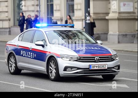 Vienne, Autriche. Voiture de police autrichienne Banque D'Images