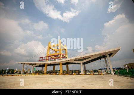 26 octobre 2023, Chittagong, Potenga, Bangladesh Karnaphuli tunnel, officiellement connu sous le nom de Bangabandhu Sheikh Mujibur Rahman tunnel, est un e sous-marin Banque D'Images